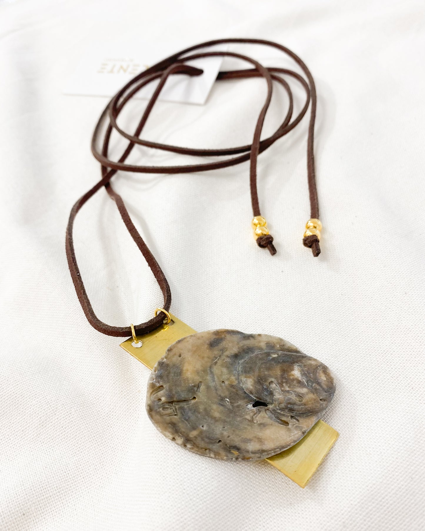 Collar de nácar CON-440