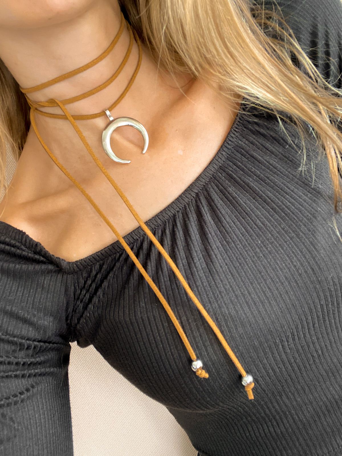 Choker COL-144