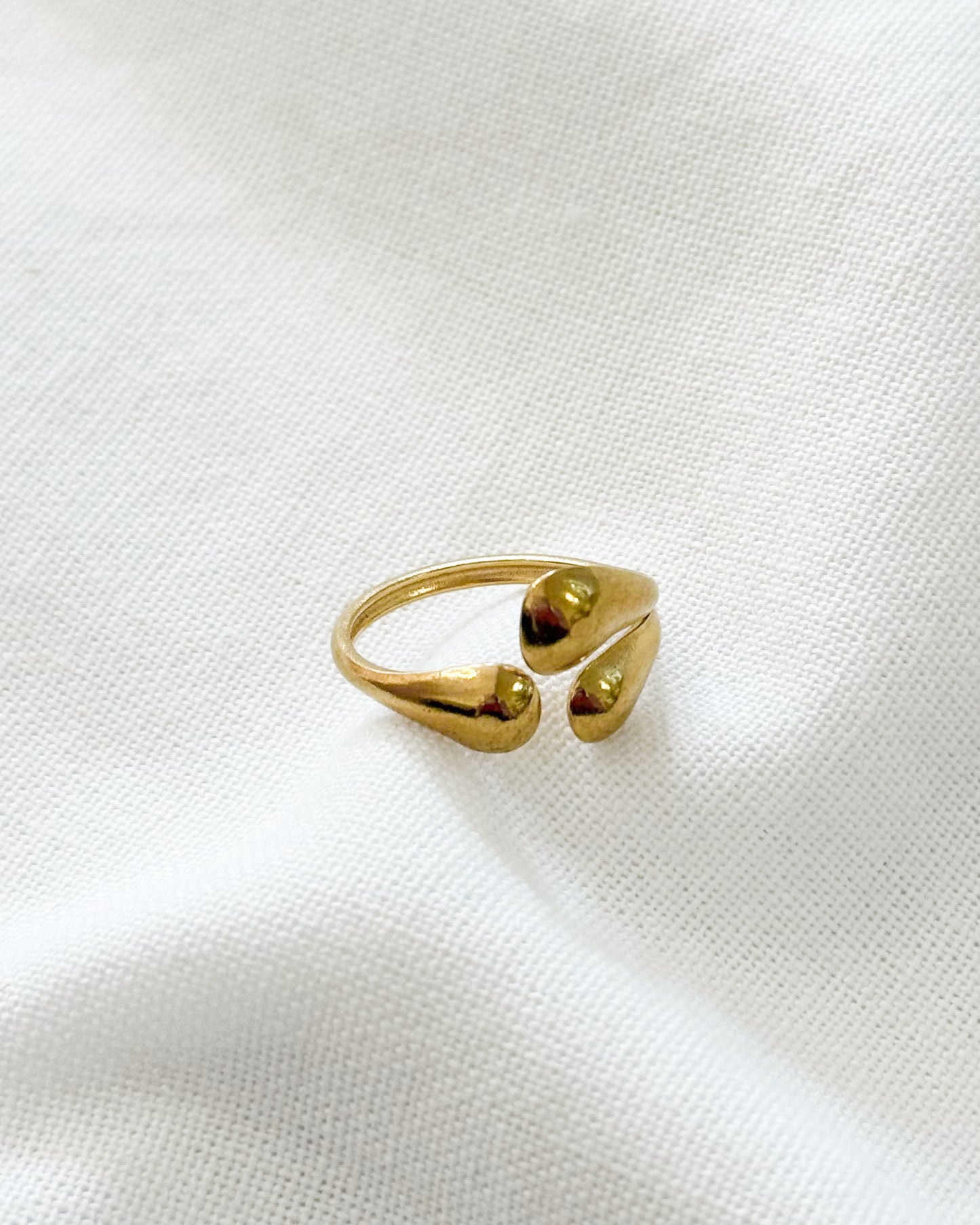 Anillo Acero Dorado AN-01