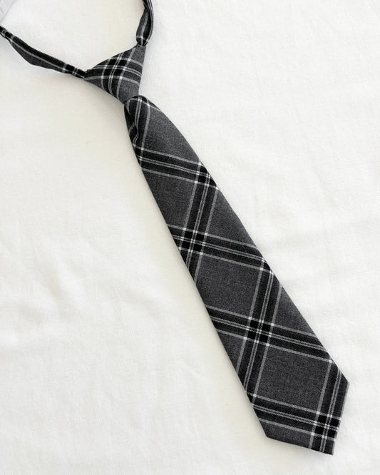 Corbata Infatil Cuadrillé Gris oscuro CNI-05