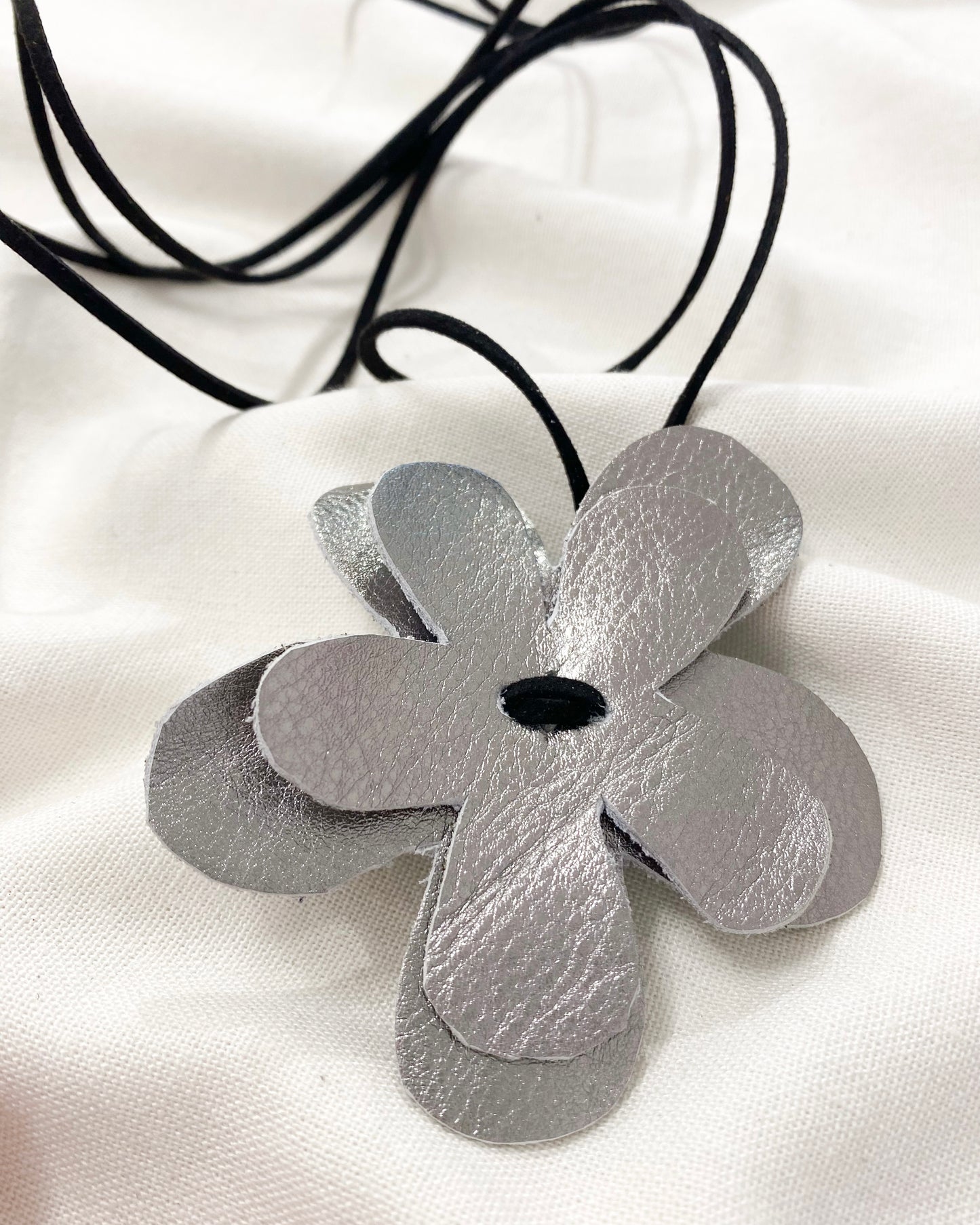 Choker Flower DV-14