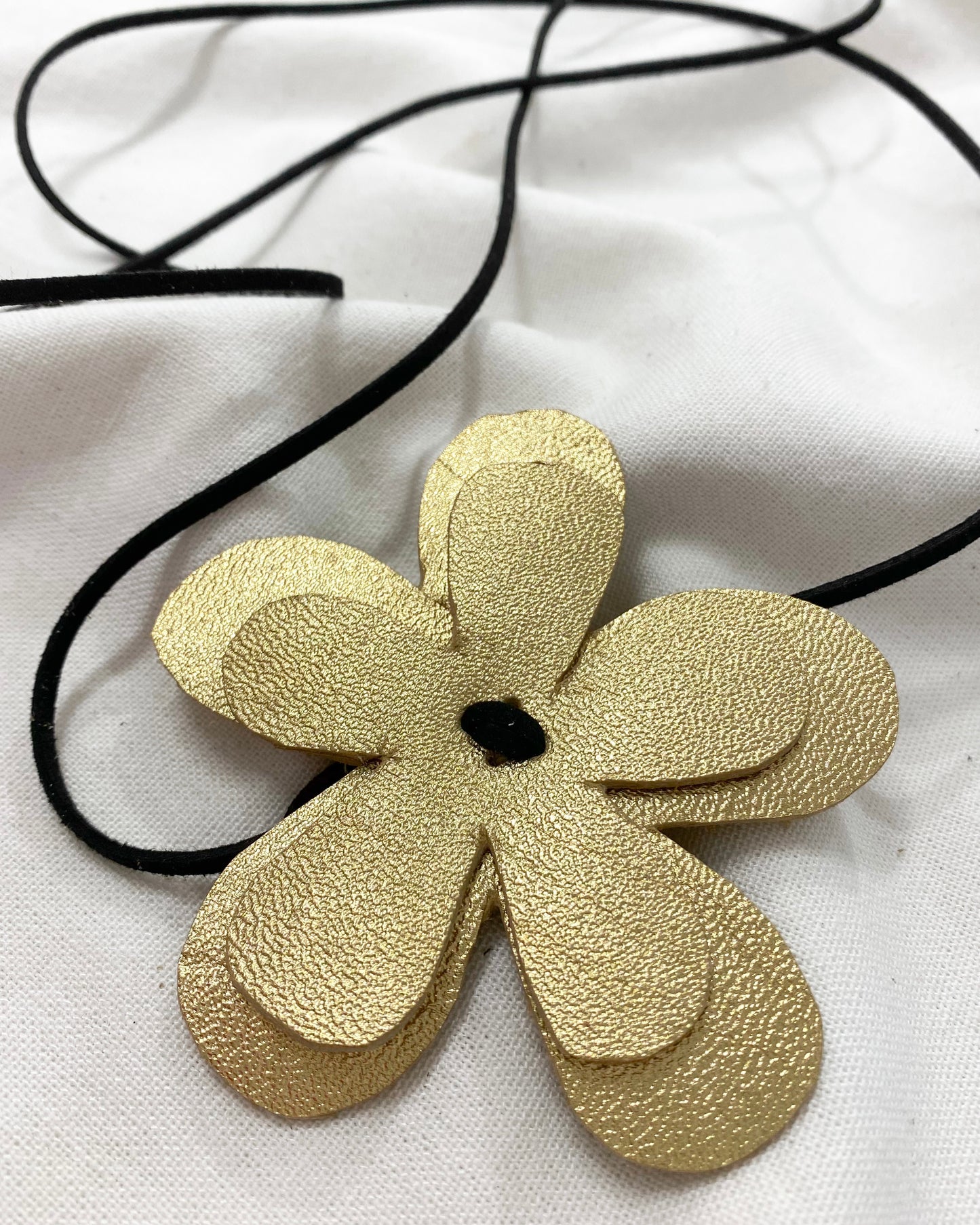 Choker Flower DV-16